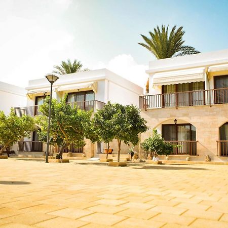Golden Palms Guest House & Cafe Famagusta (Northern Cyprus) Exterior foto