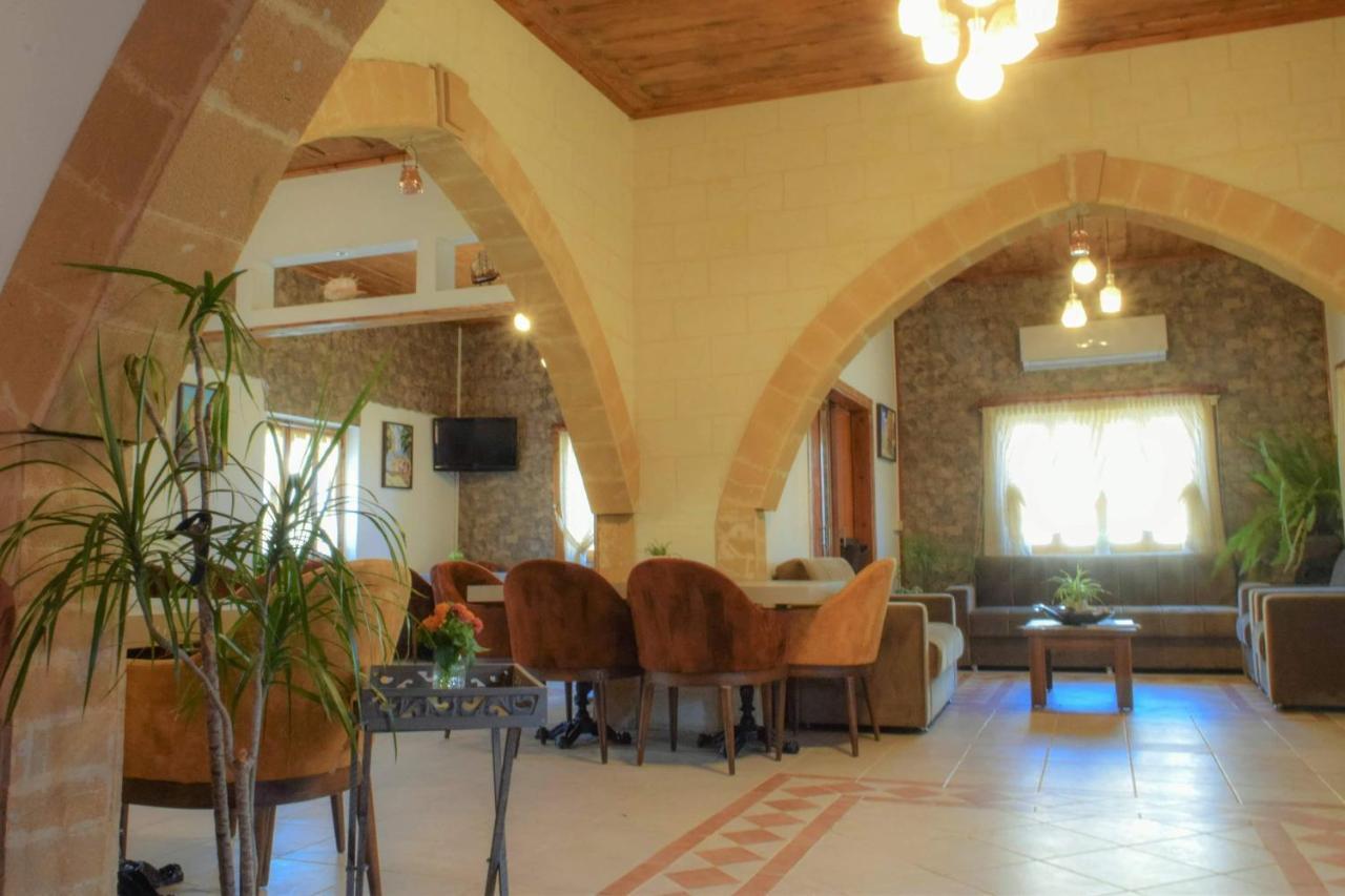 Golden Palms Guest House & Cafe Famagusta (Northern Cyprus) Exterior foto